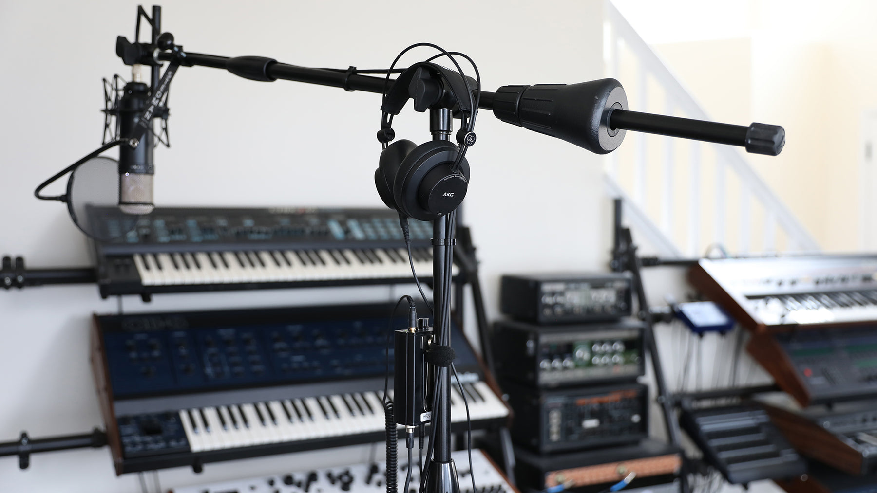 MC-125 Studio Series Mic Stand