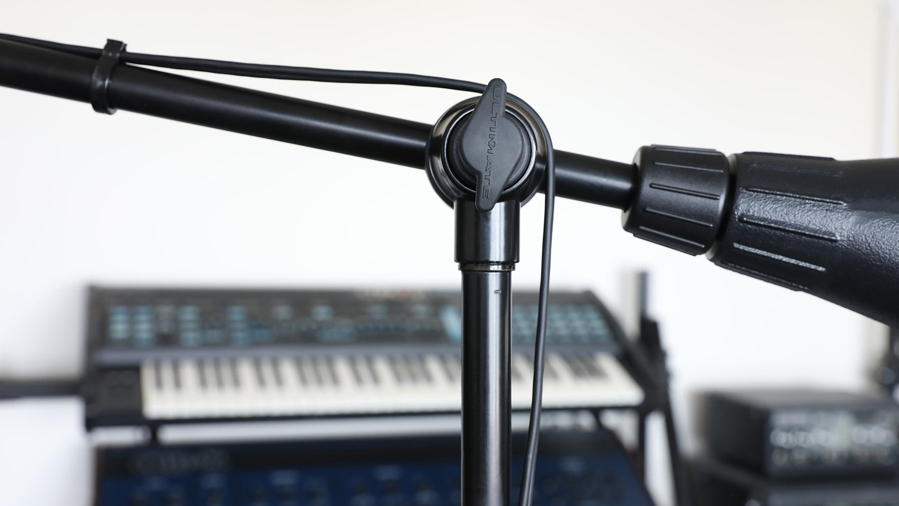 MC-125 Studio Series Mic Stand