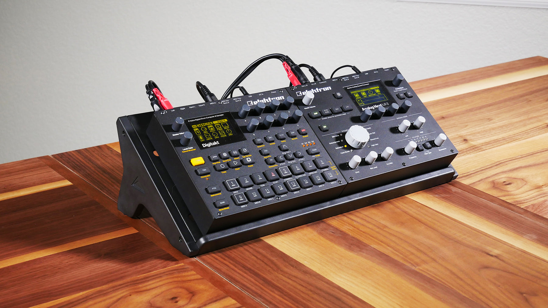 MDS-100 Modular Device Stand