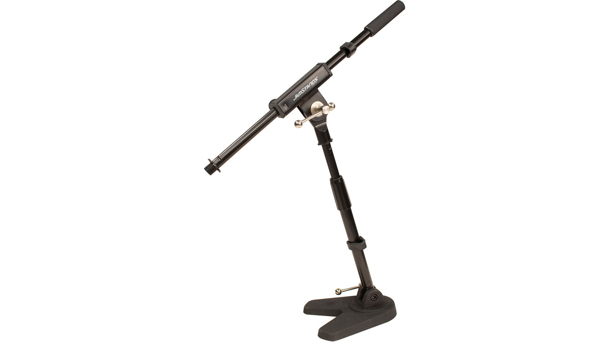 Small mic stand clearance for guitar amp